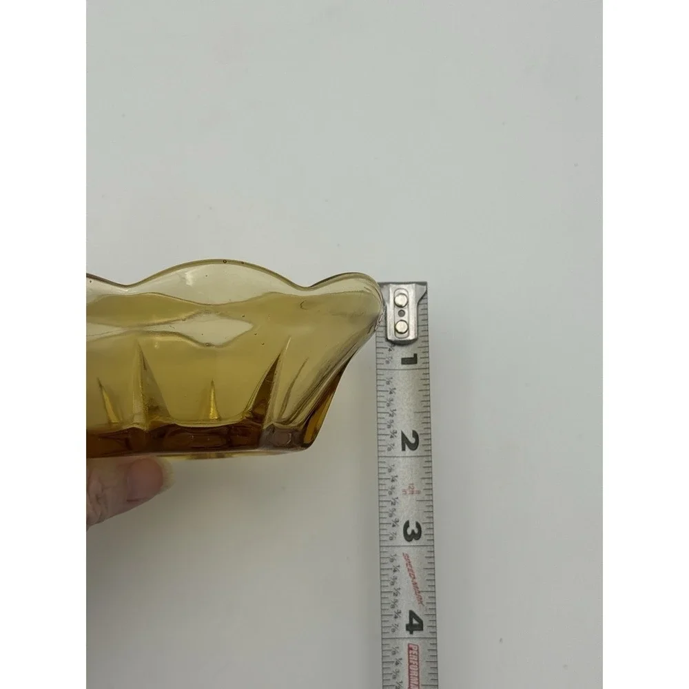 Yellow Amber Glass Bowl Mid Century‎ Modern Look Scalloped Edge 5x2 Vintage